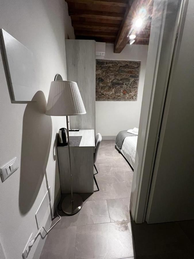 Casa Carducci 33 Bed & Breakfast ปิซา ภายนอก รูปภาพ