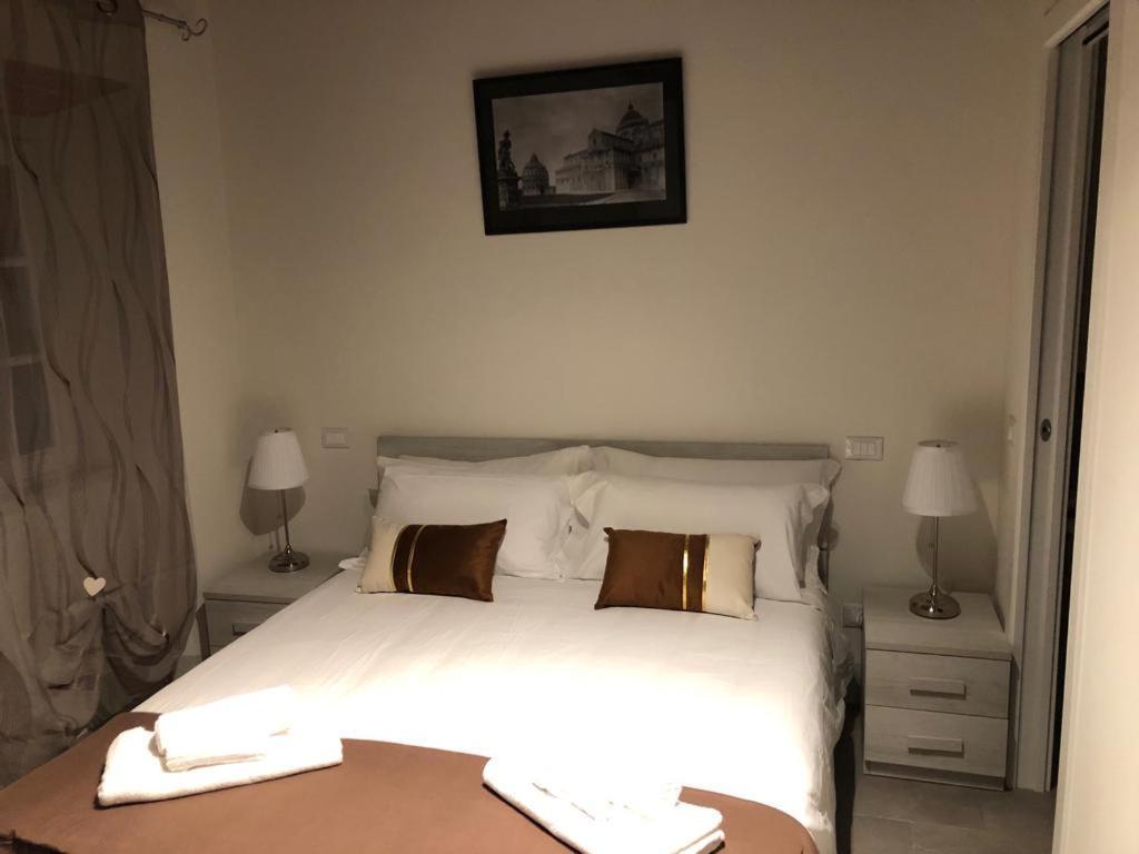 Casa Carducci 33 Bed & Breakfast ปิซา ภายนอก รูปภาพ