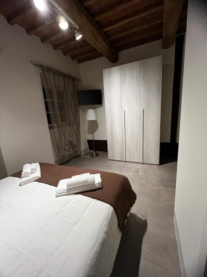 Casa Carducci 33 Bed & Breakfast ปิซา ภายนอก รูปภาพ
