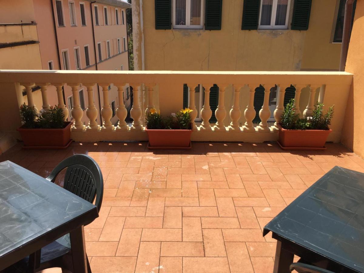 Casa Carducci 33 Bed & Breakfast ปิซา ภายนอก รูปภาพ