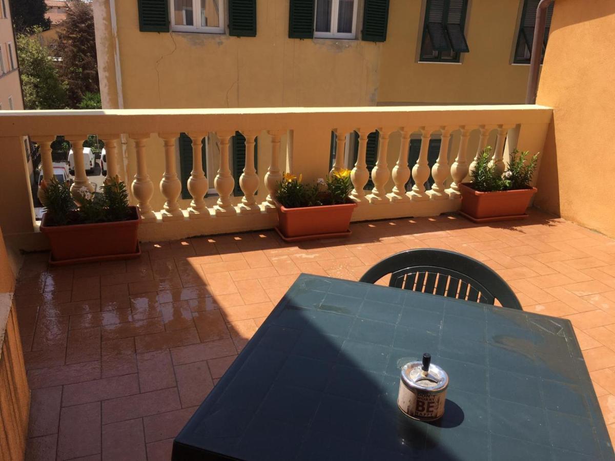 Casa Carducci 33 Bed & Breakfast ปิซา ภายนอก รูปภาพ