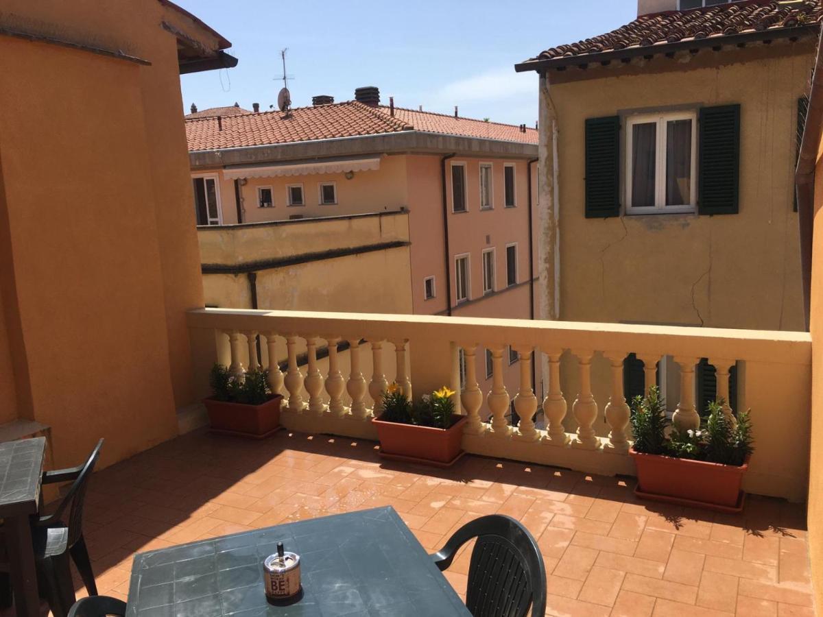Casa Carducci 33 Bed & Breakfast ปิซา ภายนอก รูปภาพ